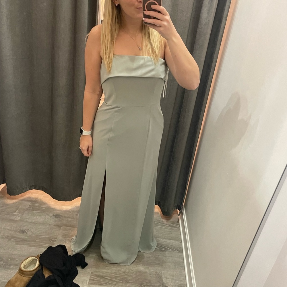 Elegant Green Strapless Bridesmaid Dress
